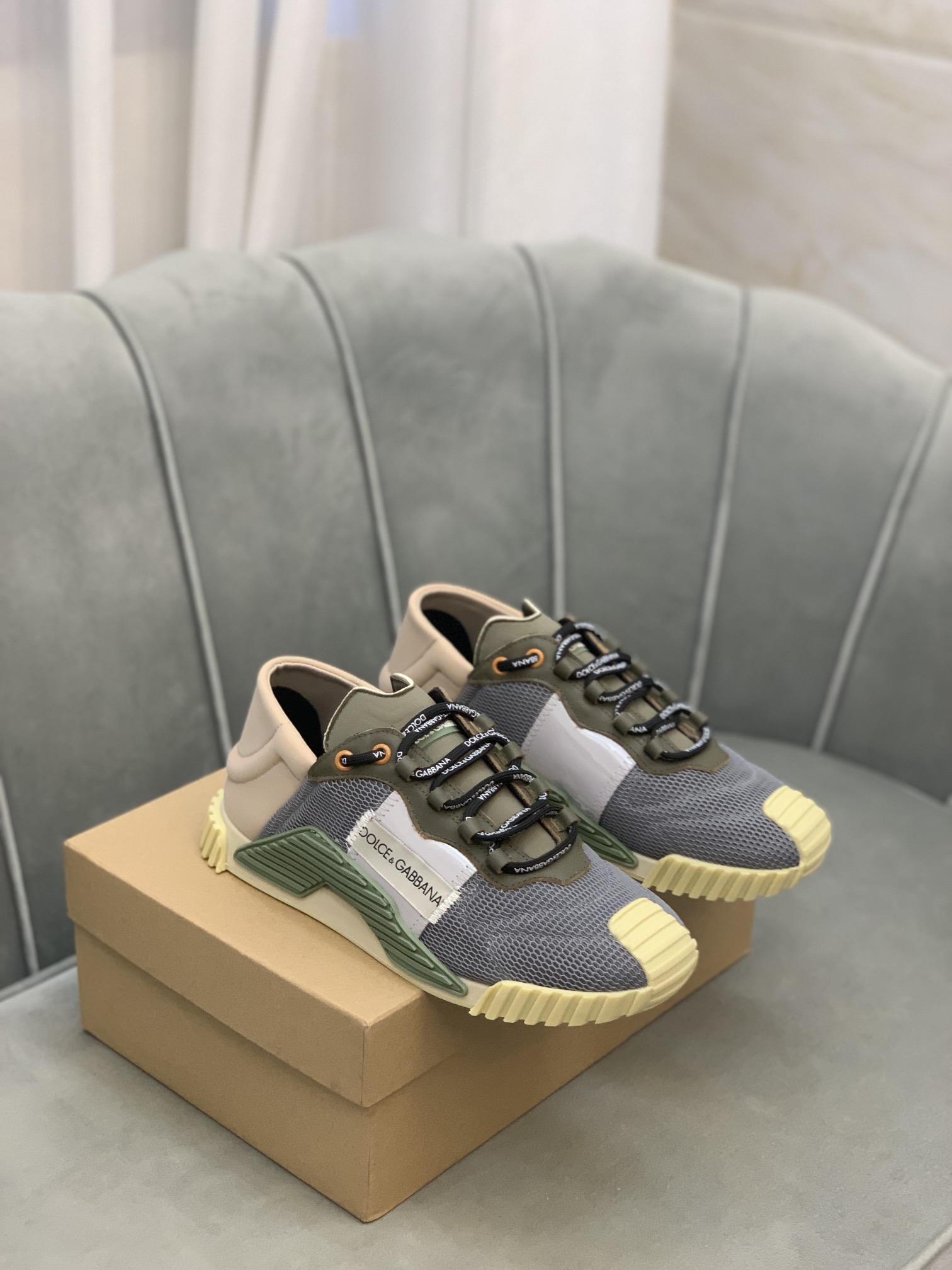 Dolce & Gabbana NS1 low-top sneakers 9 - vstockx