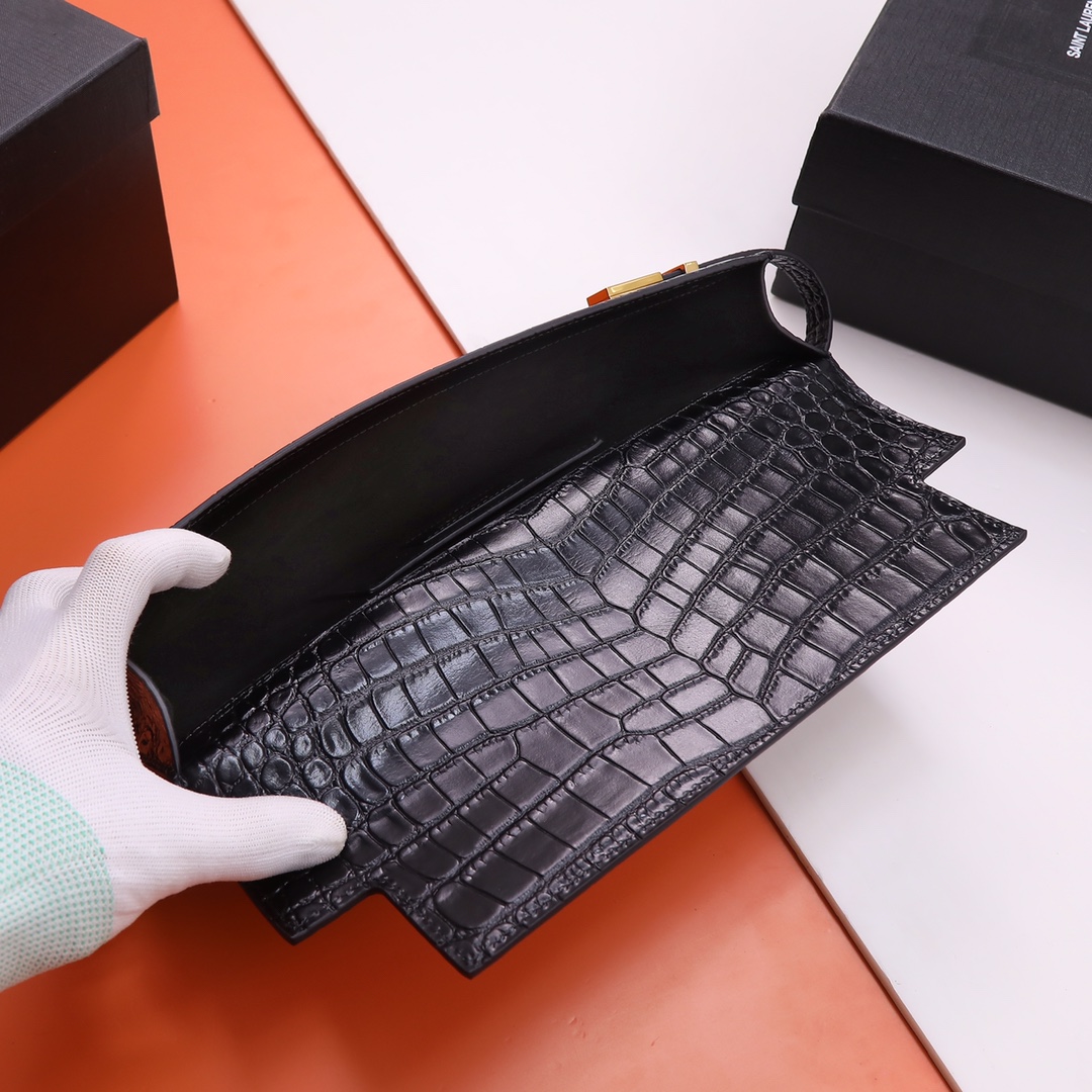 Handbags SAINT LAURENT 695949 size 31x14x3 cm - vstockx