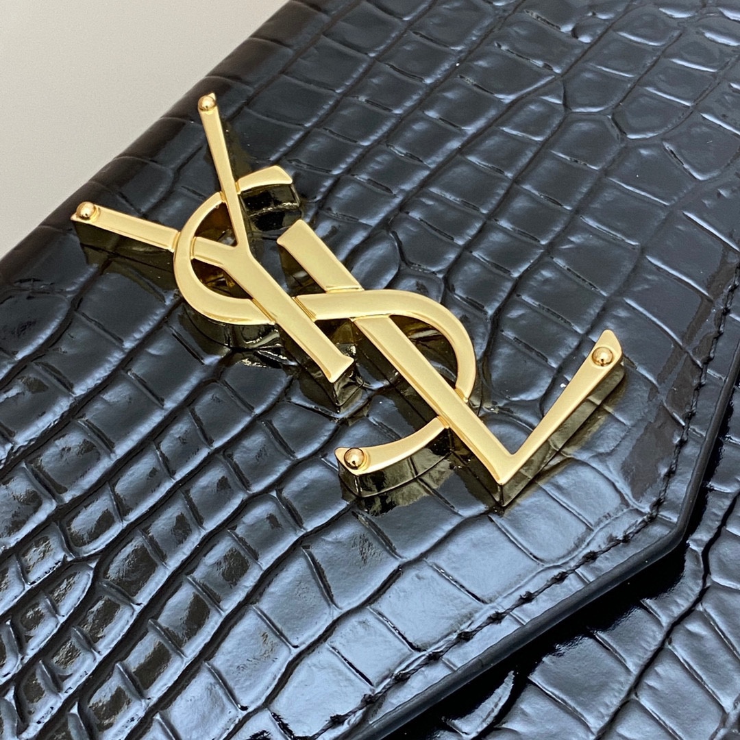 Handbags SAINT LAURENT 565739 size 27x16x2 cm - vstockx