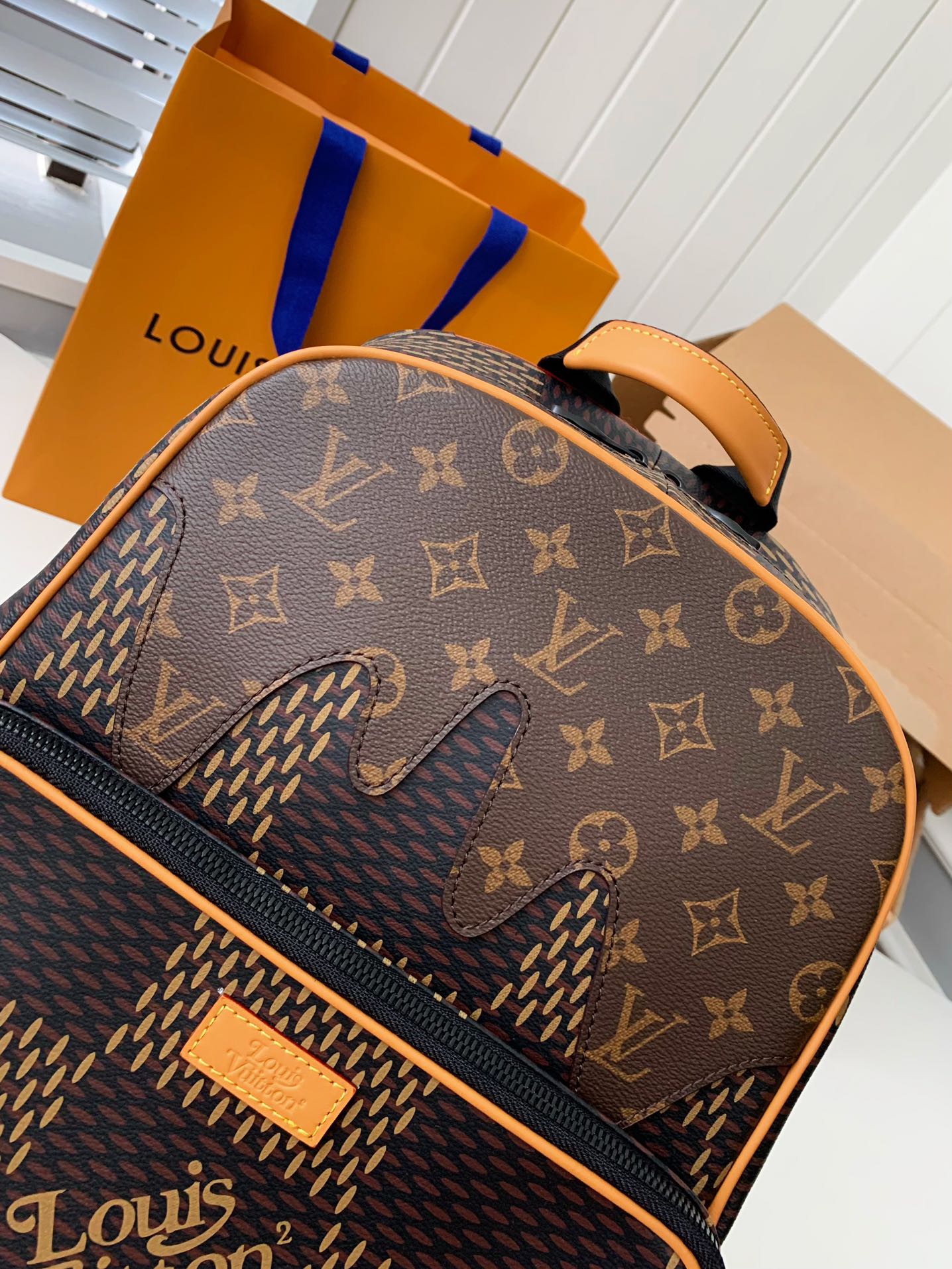 Handbags Louis Vuitton M40380 size:30*39*13 cm - vstockx