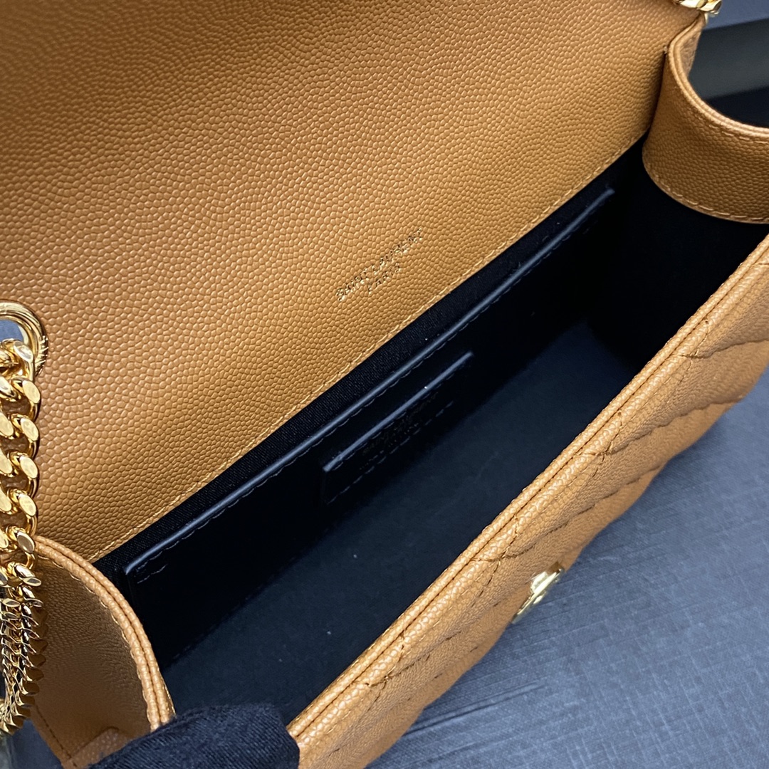 Handbags SAINT LAURENT 526286 size 21x13x6 cm - vstockx