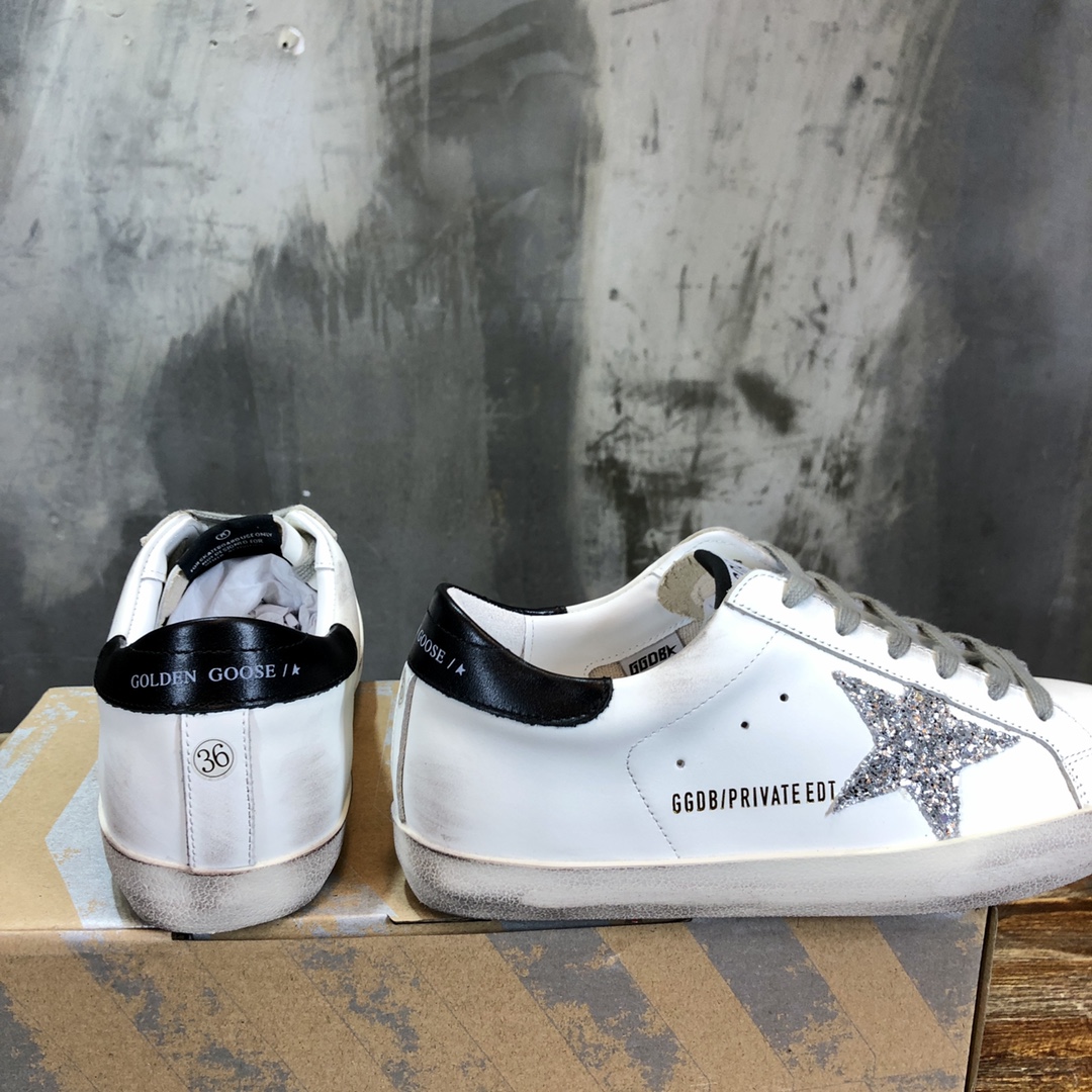 Golden Goose Superstar distressed-finish sneakers 17 - vstockx