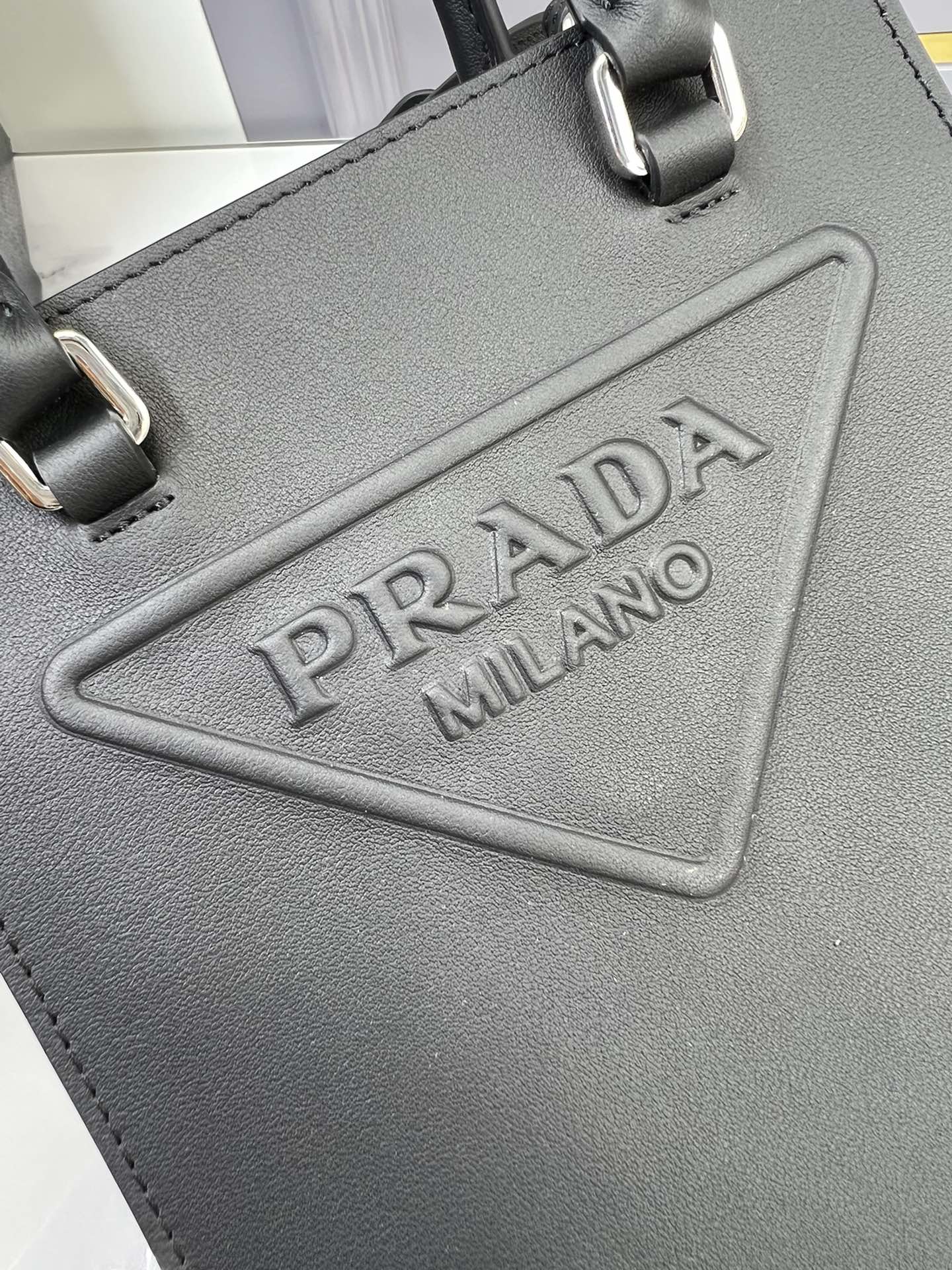 handbags prada 1BA333 17*19*6 - vstockx
