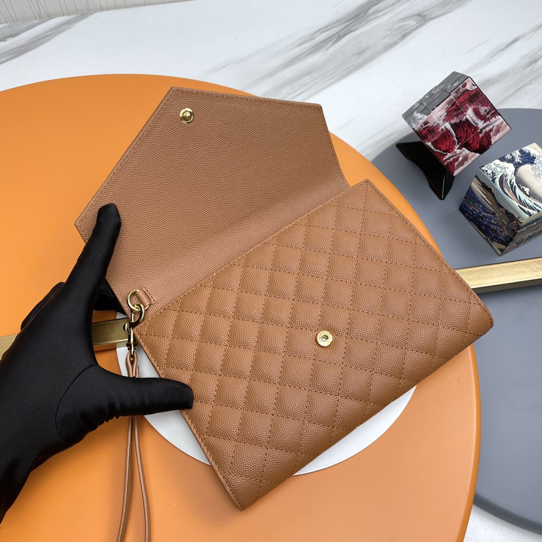 Handbags SAINT LAURENT 617662 size 21x16x3 cm - vstockx