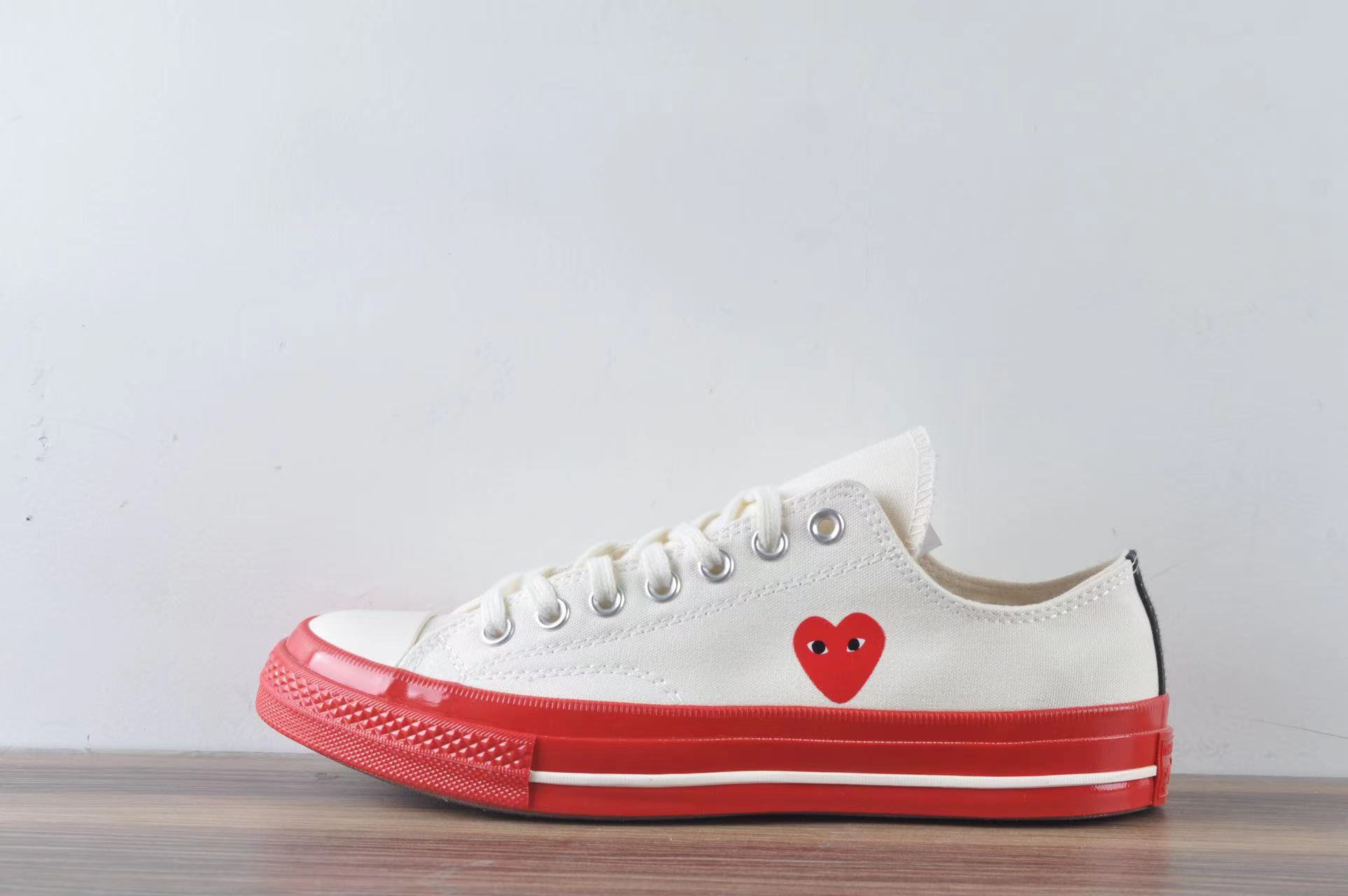 Converse Chuck Taylor All-Star 70 Ox Comme des Garcons PLAY Egret Red Midsole - vstockx