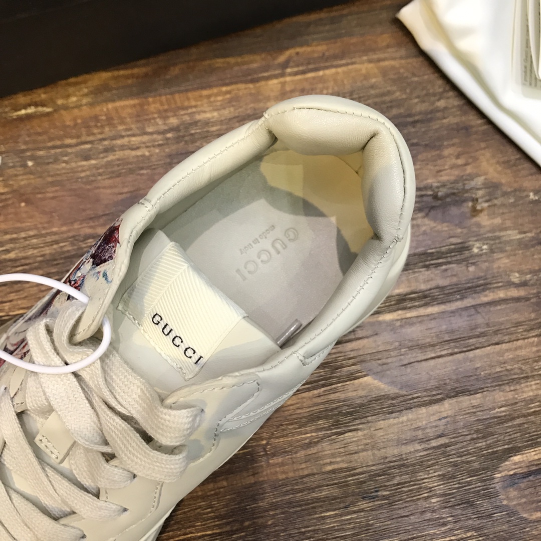 Gucci Rhyton sneaker 46 - vstockx