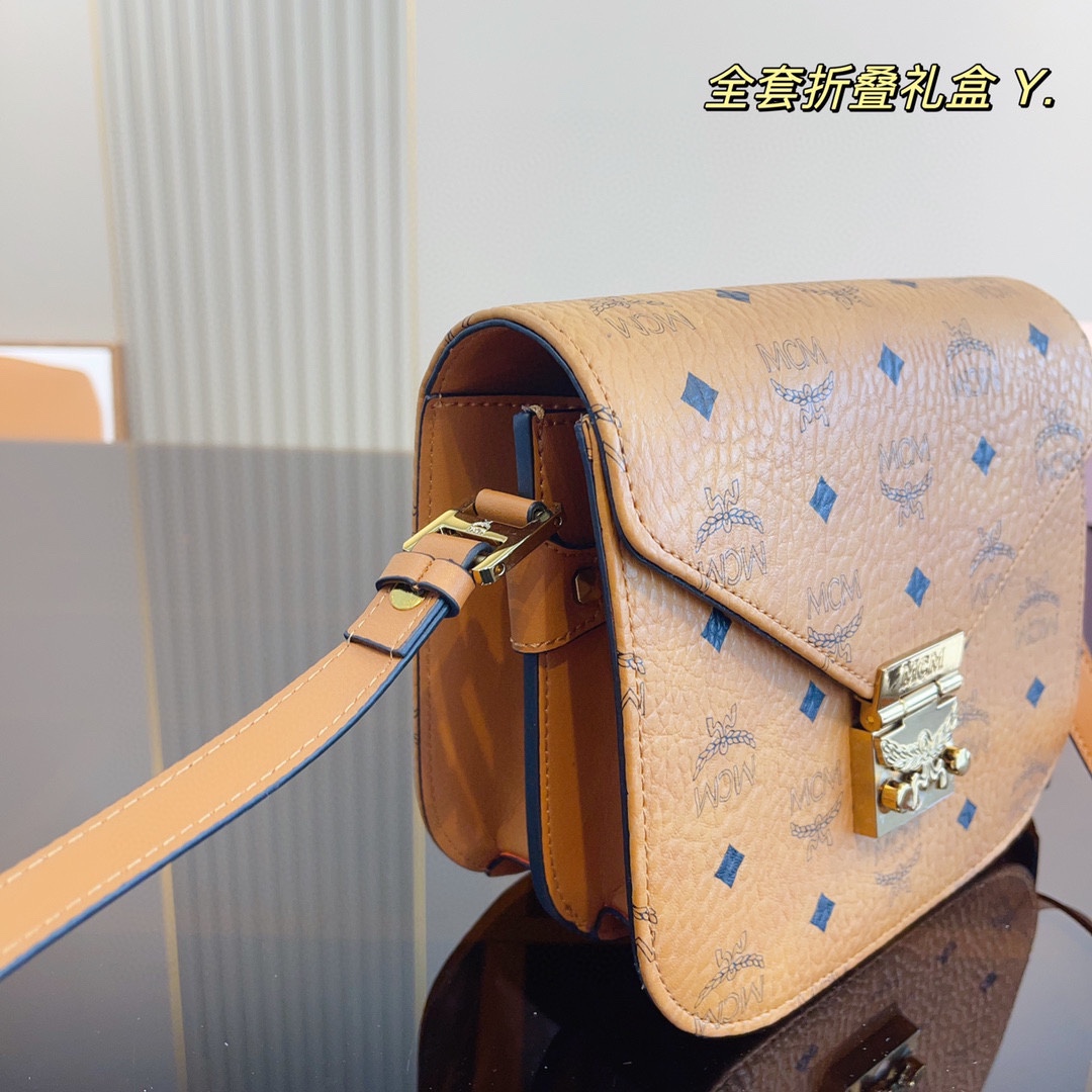 Handbags MCM mom size:21*10*18 cm - vstockx
