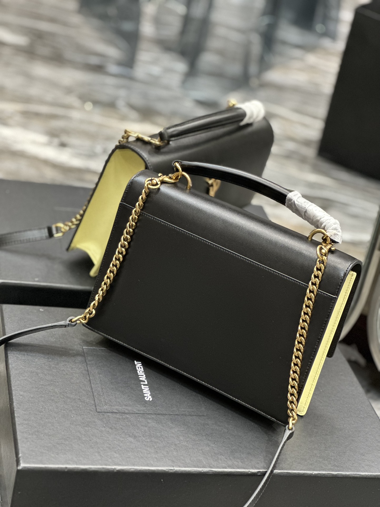 Handbags SAINT LAURENT 634723 size 25x18x5 cm - vstockx