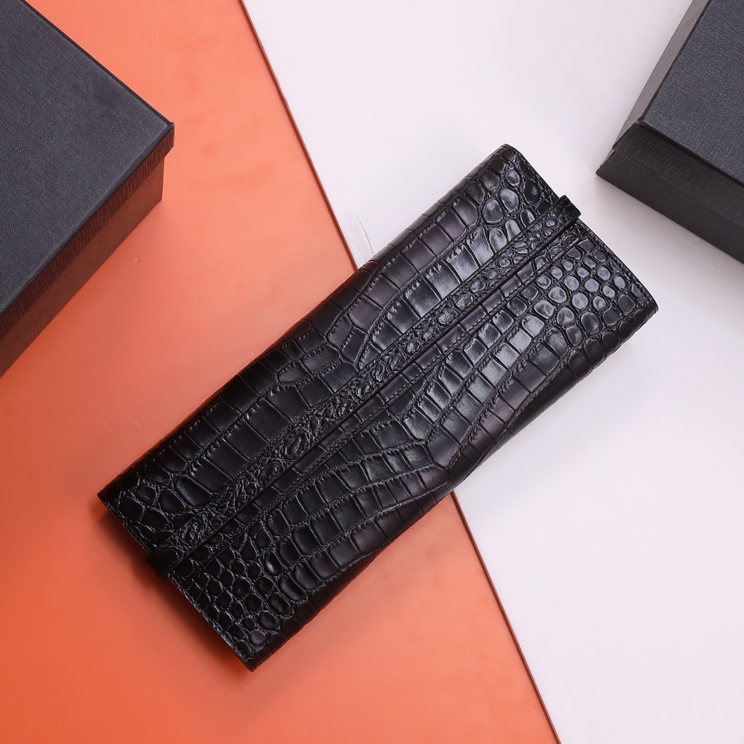 Handbags SAINT LAURENT 695949 size 31x14x3 cm - vstockx