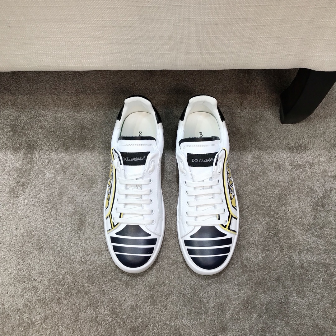 Dolce & Gabbana Low Tops Sneakers 123 - vstockx