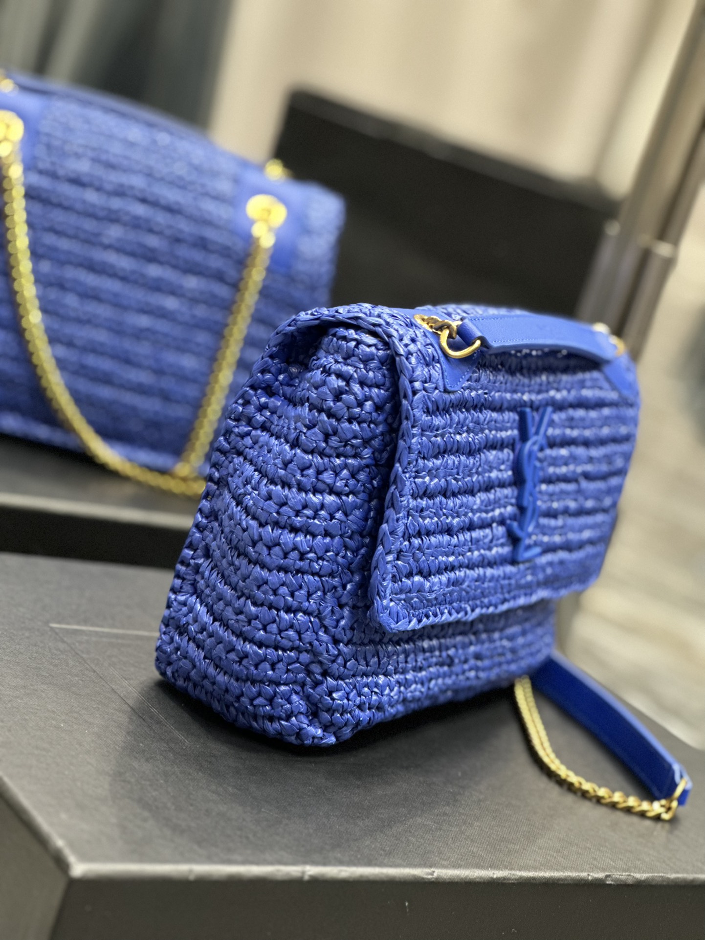 Handbags SAINT LAURENT 633151 size 22  16.5  12 cm - vstockx