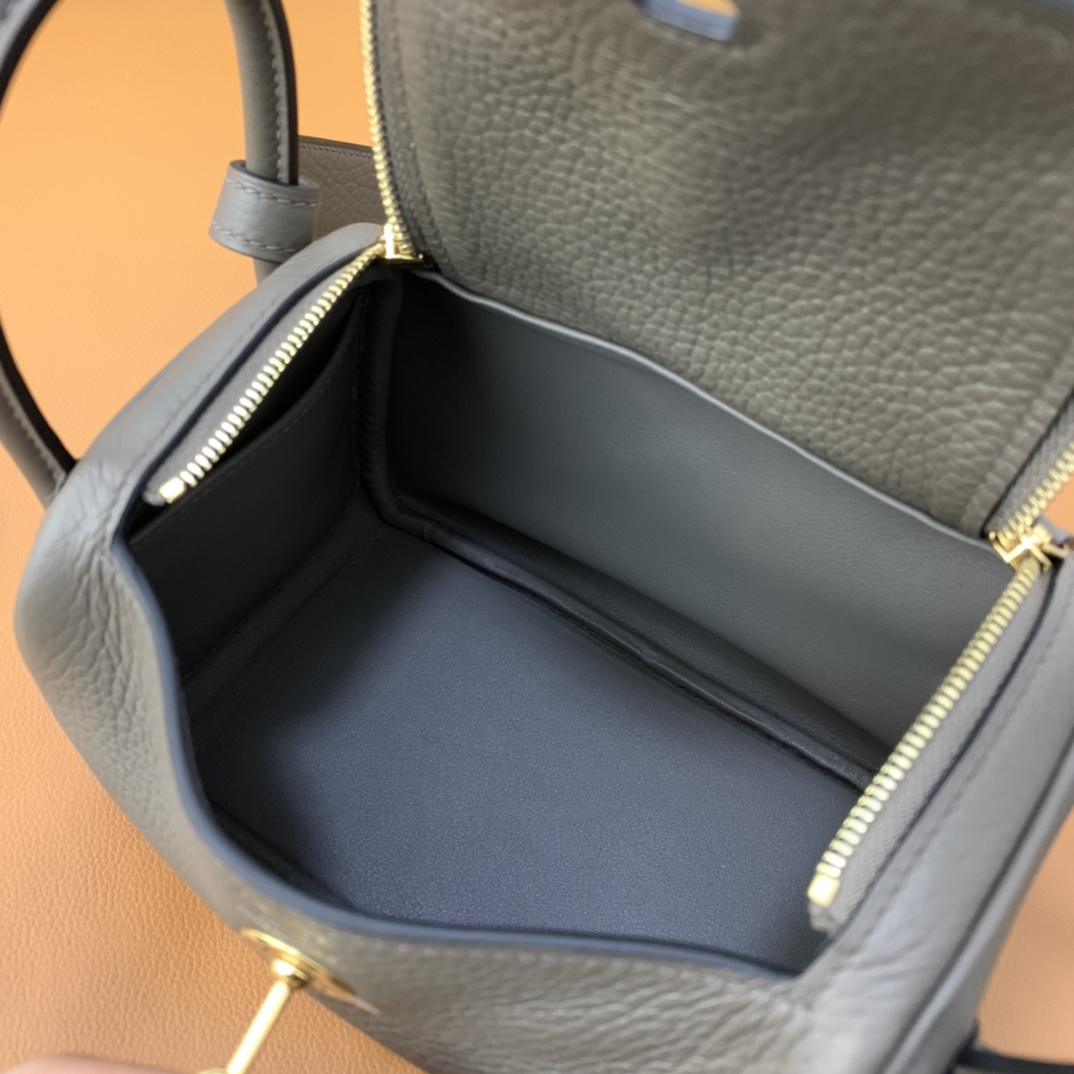 Handbags Hermes Lindy mini tc - vstockx