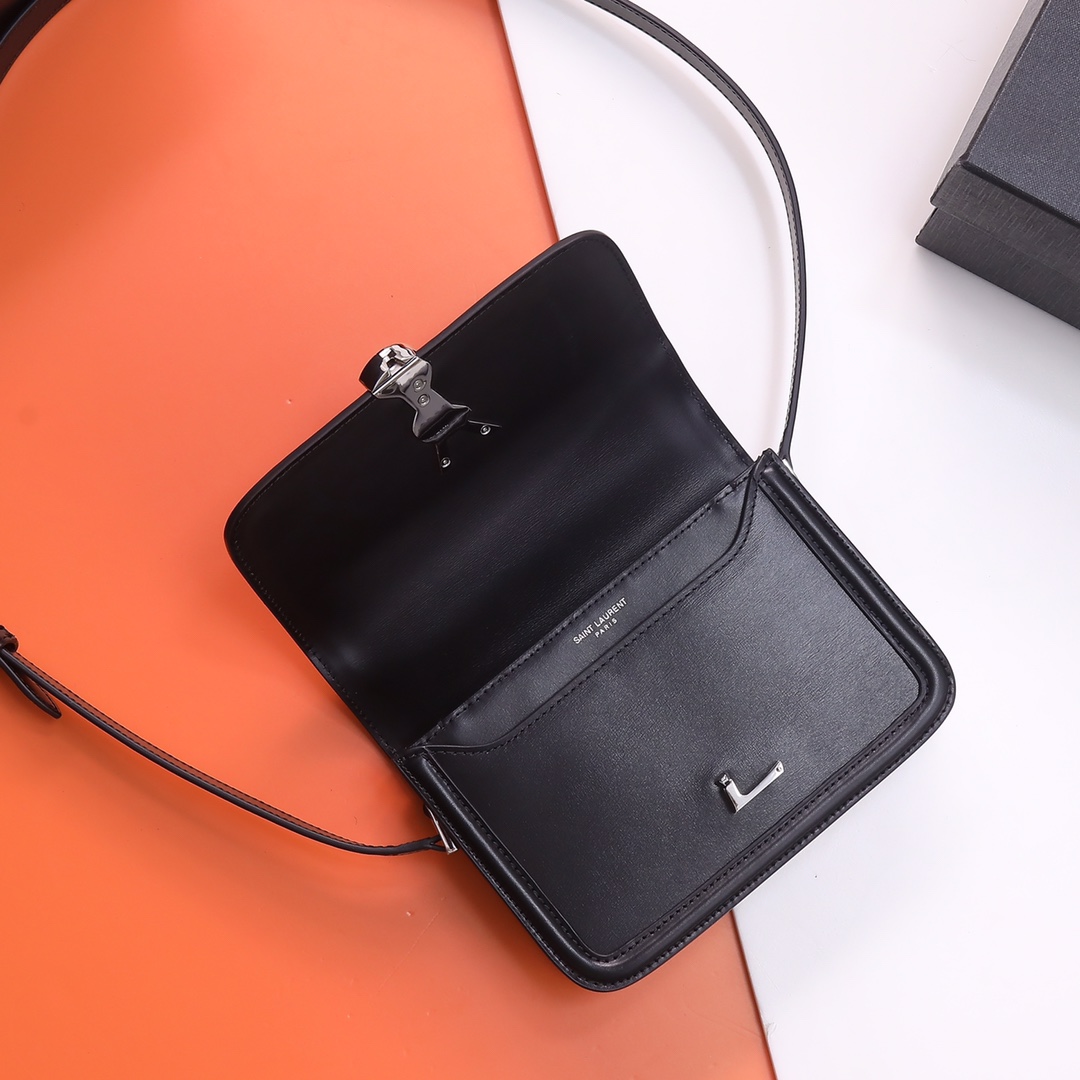 Handbags SAINT LAURENT 634306 size 19x13x5 cm - vstockx