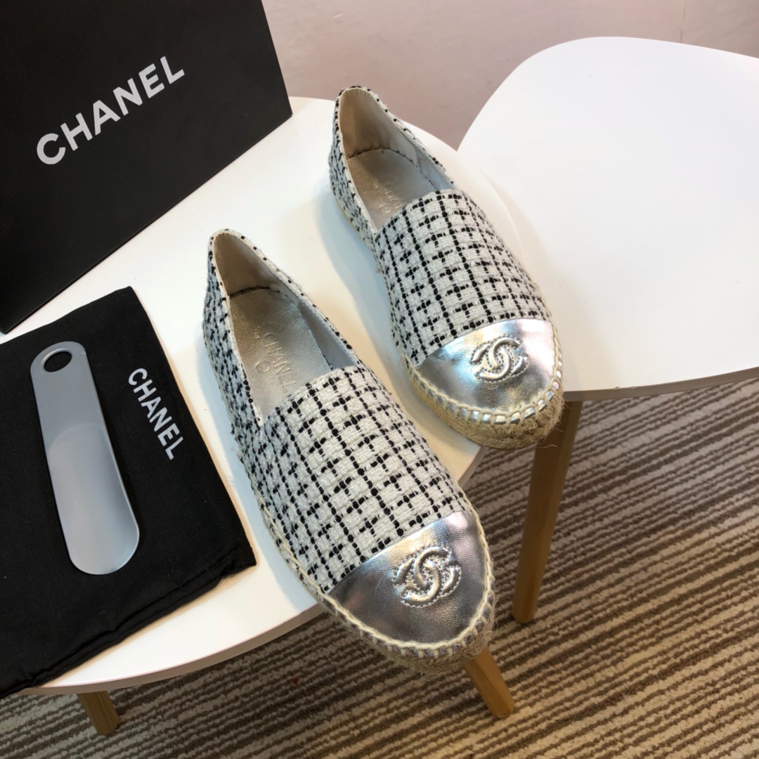 Chanel Loafers 34 - vstockx