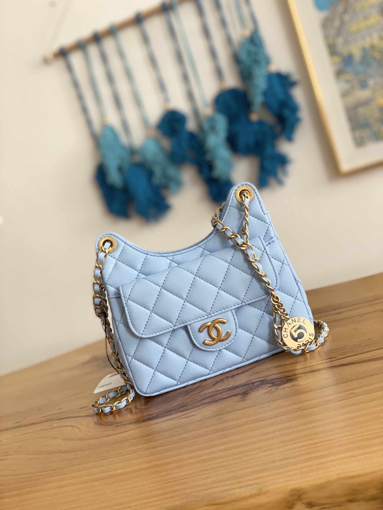 Handbag Chanel AS3710 size 17  19  6 cm - vstockx