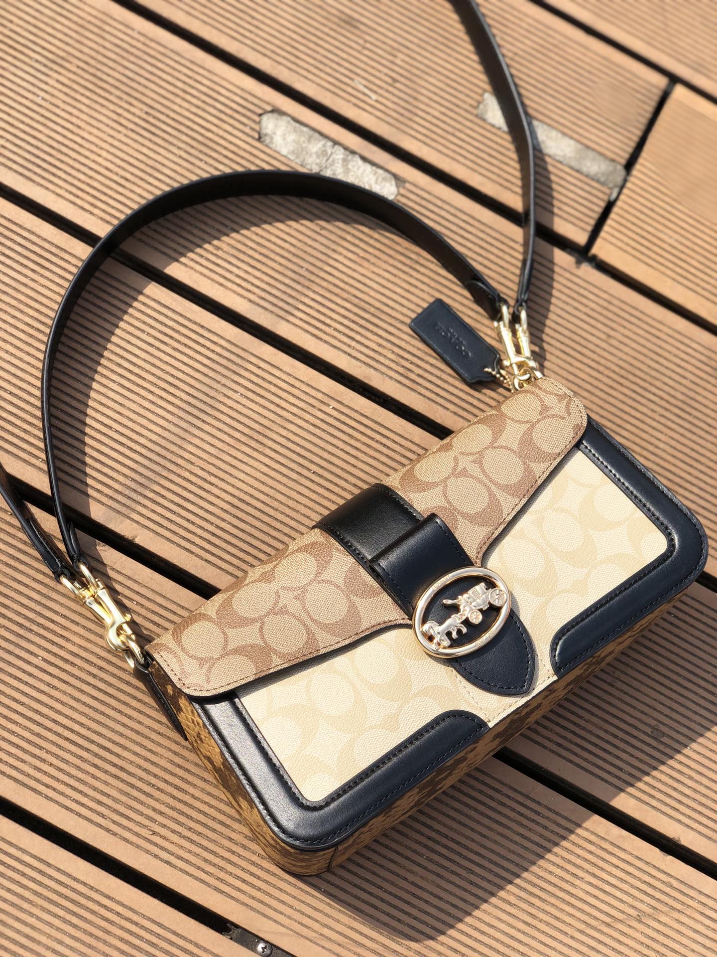 Handbags Coach 5509C size:26*7*4cm - vstockx