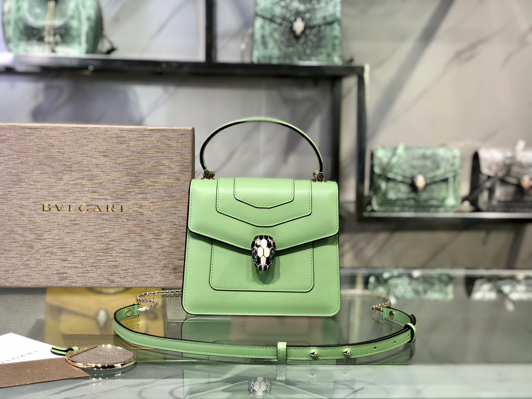 Handbags Bvlgari 38329 size:20*16*9 cm - vstockx