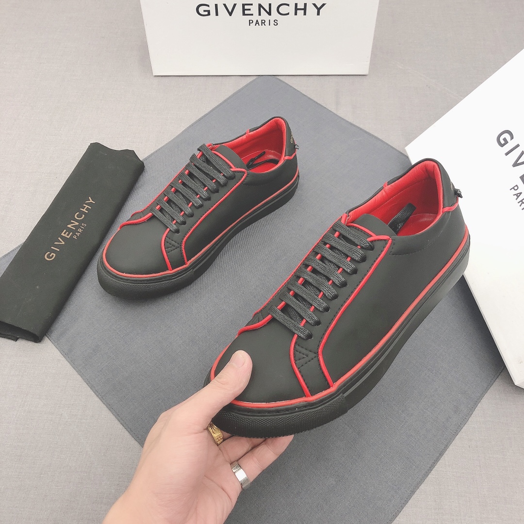 Givenchy Urban Street Logo-print Leather Sneakers 51 - vstockx