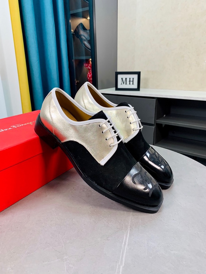 Salvatore Ferragamo Boots 21 - vstockx