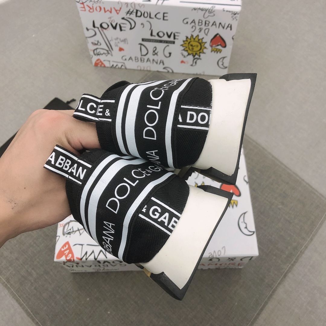 Dolce & Gabbana Sorrento 19 - vstockx