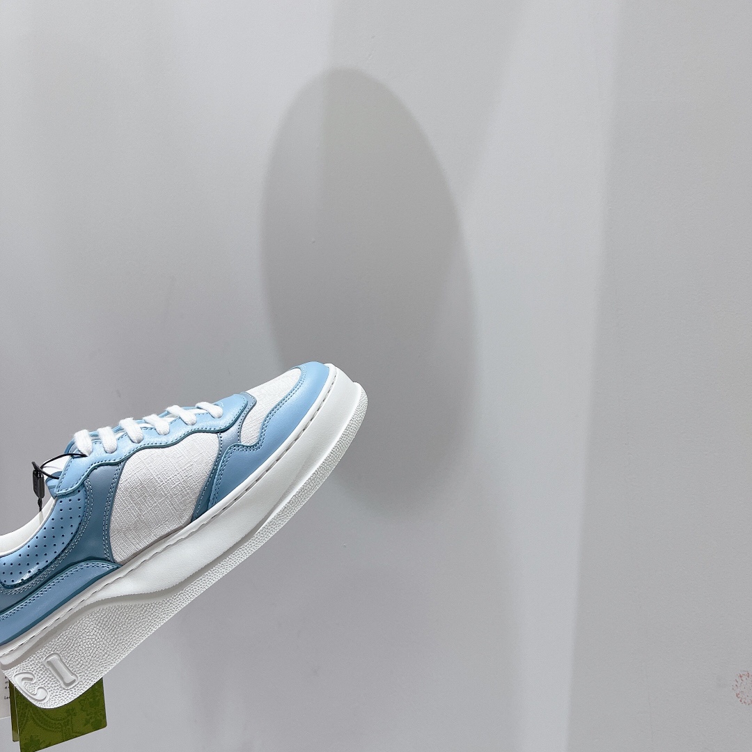 Gucci Women's GG sneaker 2 - vstockx