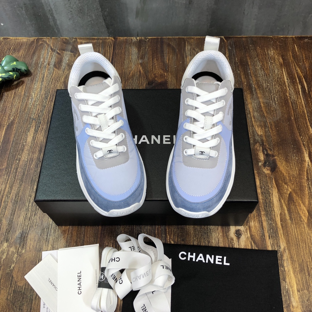 Chanel Fabric & Suede Calfskin Low Top Sneaker 30 - vstockx