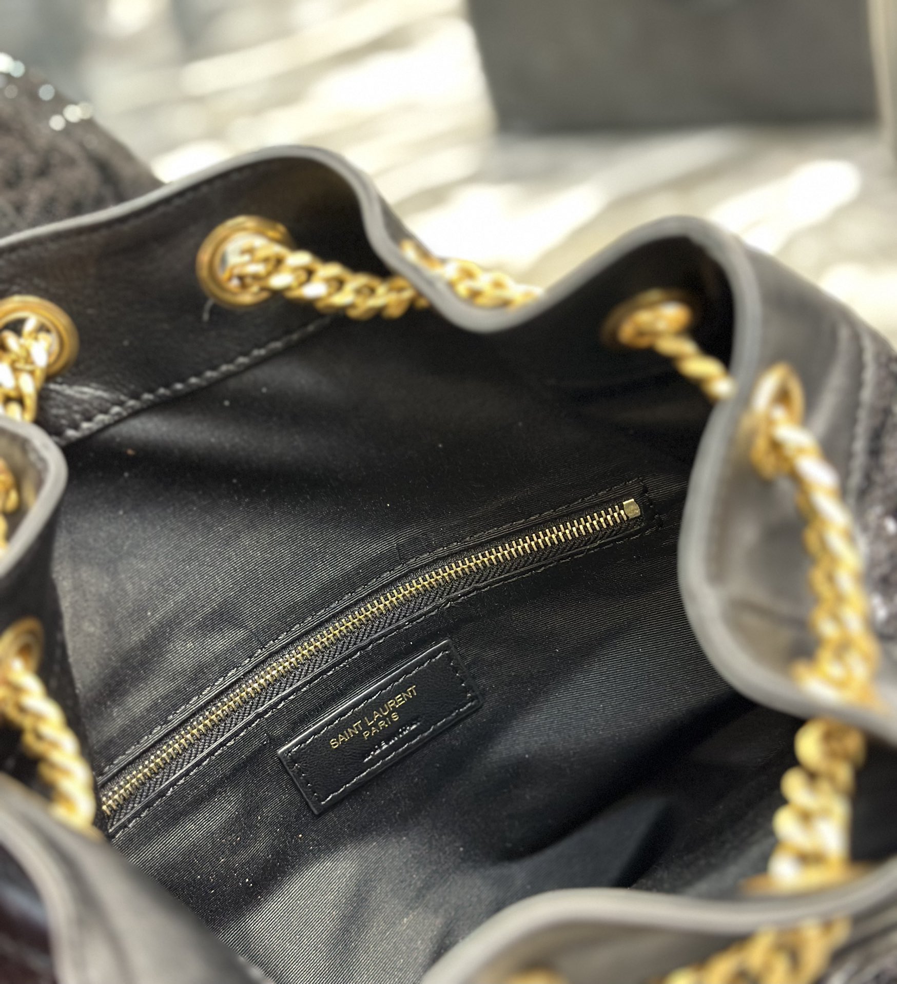 Handbags SAINT LAURENT 672609 size 22  29  15 cm - vstockx