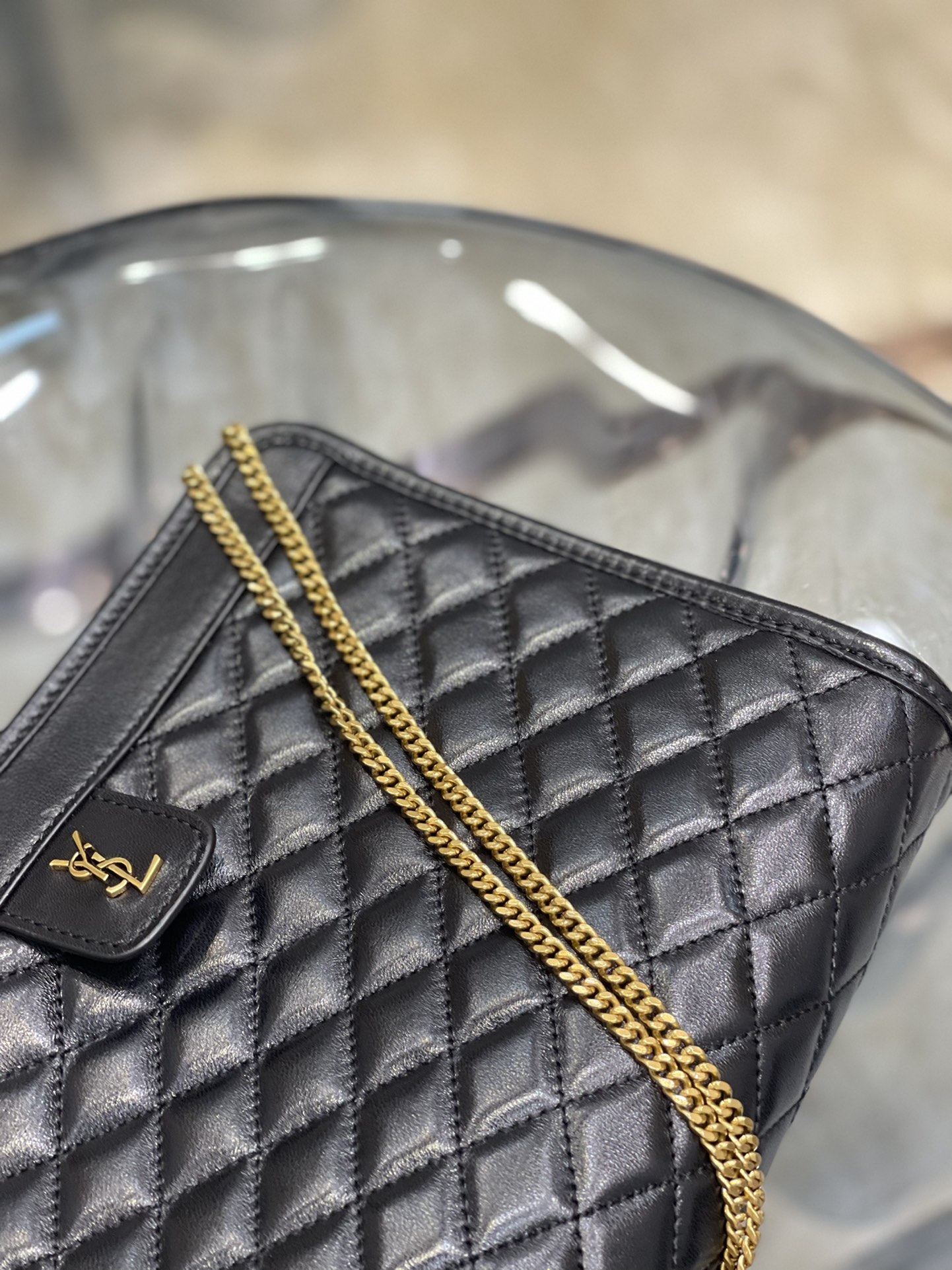 Handbags SAINT LAURENT 657361 size 23X16X5 CM - vstockx