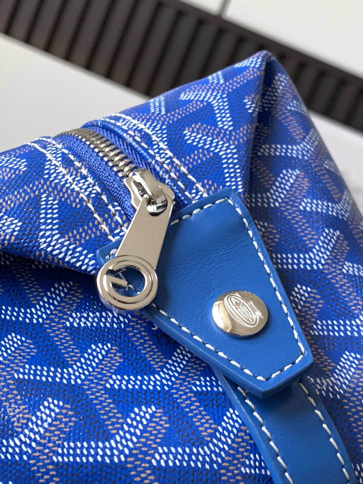 Handbags Goyard Boeing MAE020216 size:13x12x 24 cm - vstockx