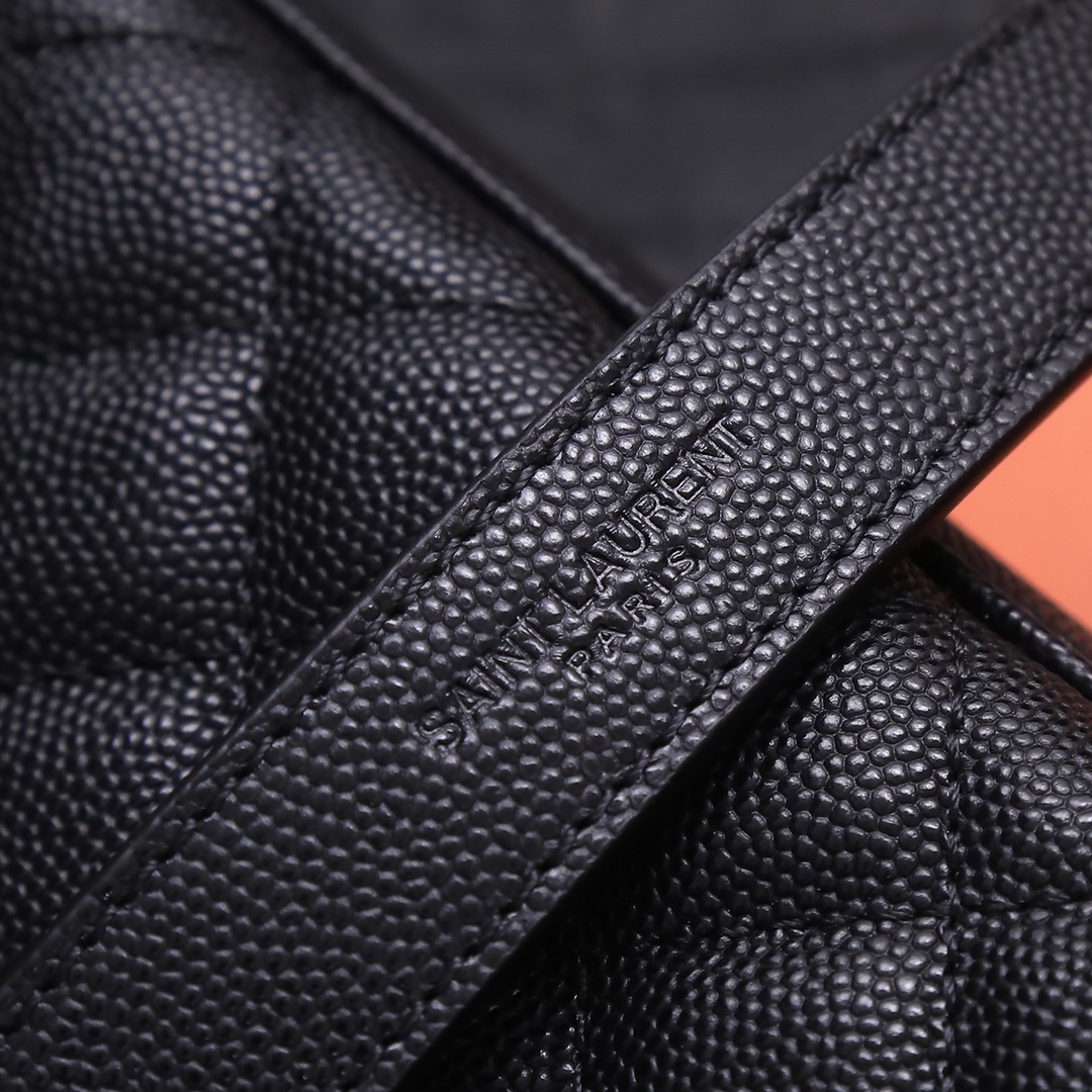 Handbags SAINT LAURENT 526286 size 21x13x6 cm - vstockx