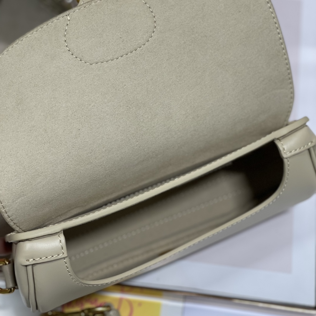 Handbag Dior 9327 size 21*5*12 cm - vstockx