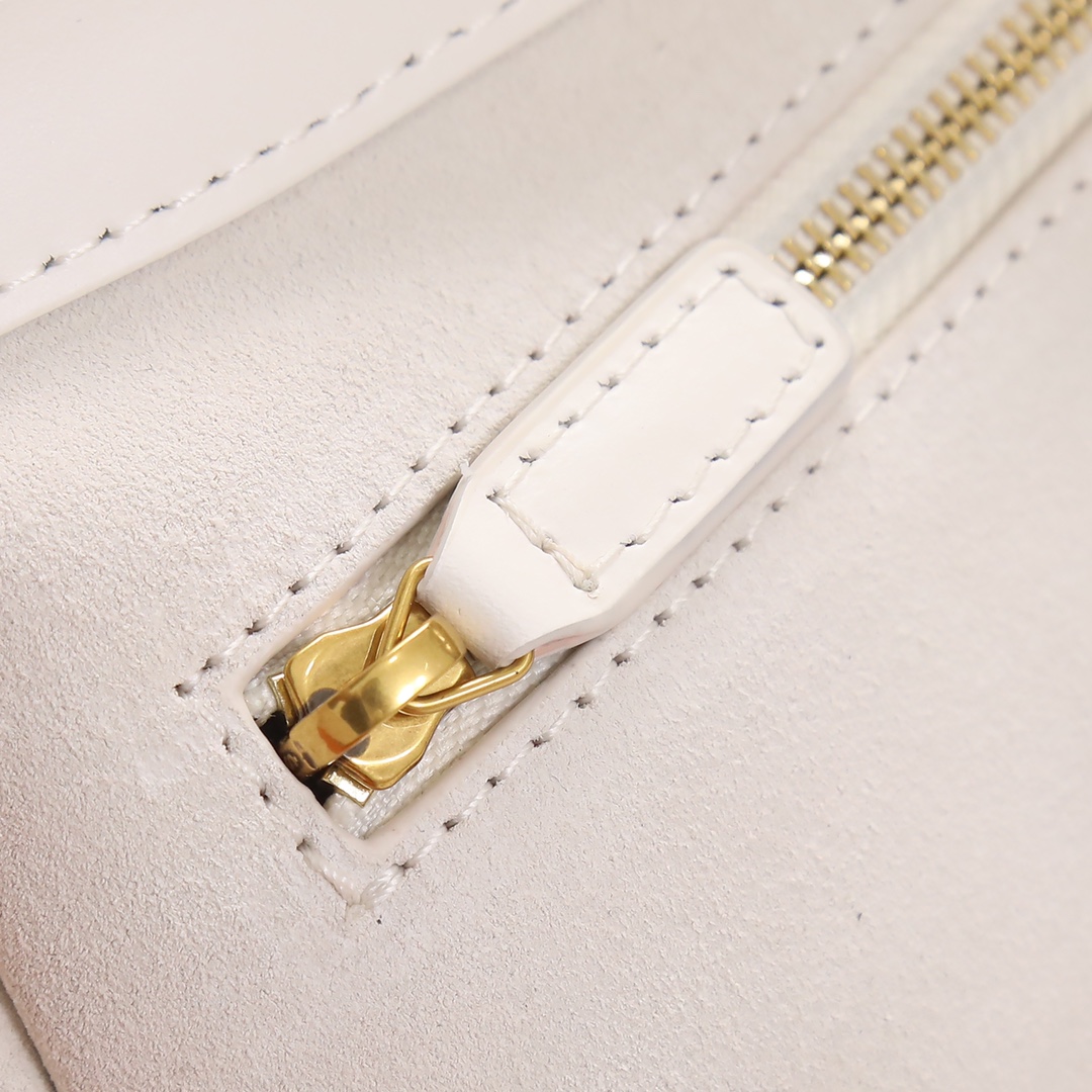 Handbags SAINT LAURENT 657228 size 25X14X6 cm - vstockx