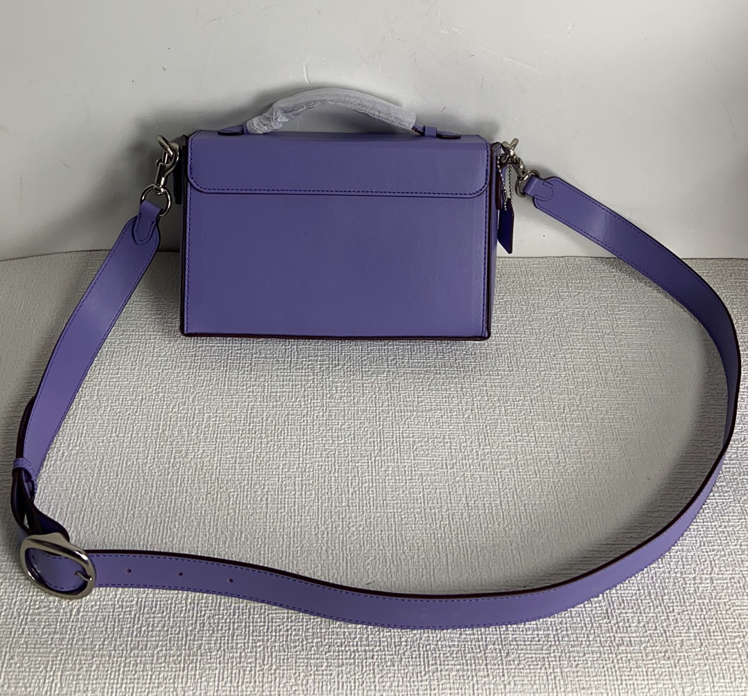 Handbags Coach CH750 size:23*14*5 - vstockx