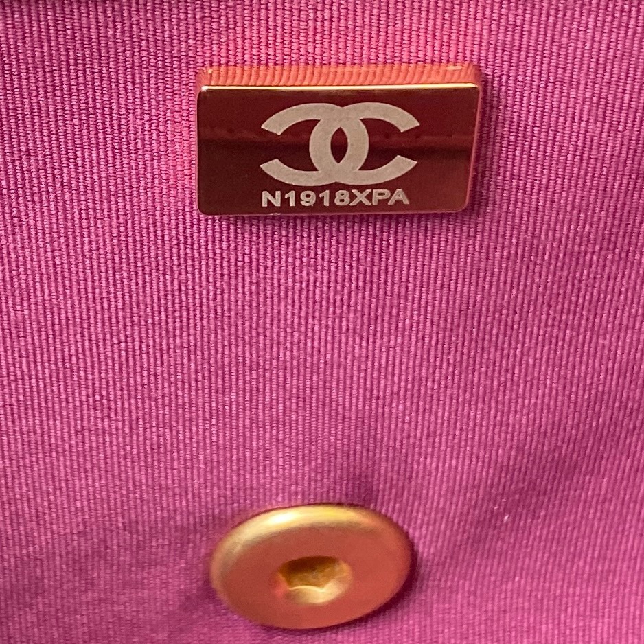 Handbags Chanel AS4340 size:12.5X19X6 cm - vstockx