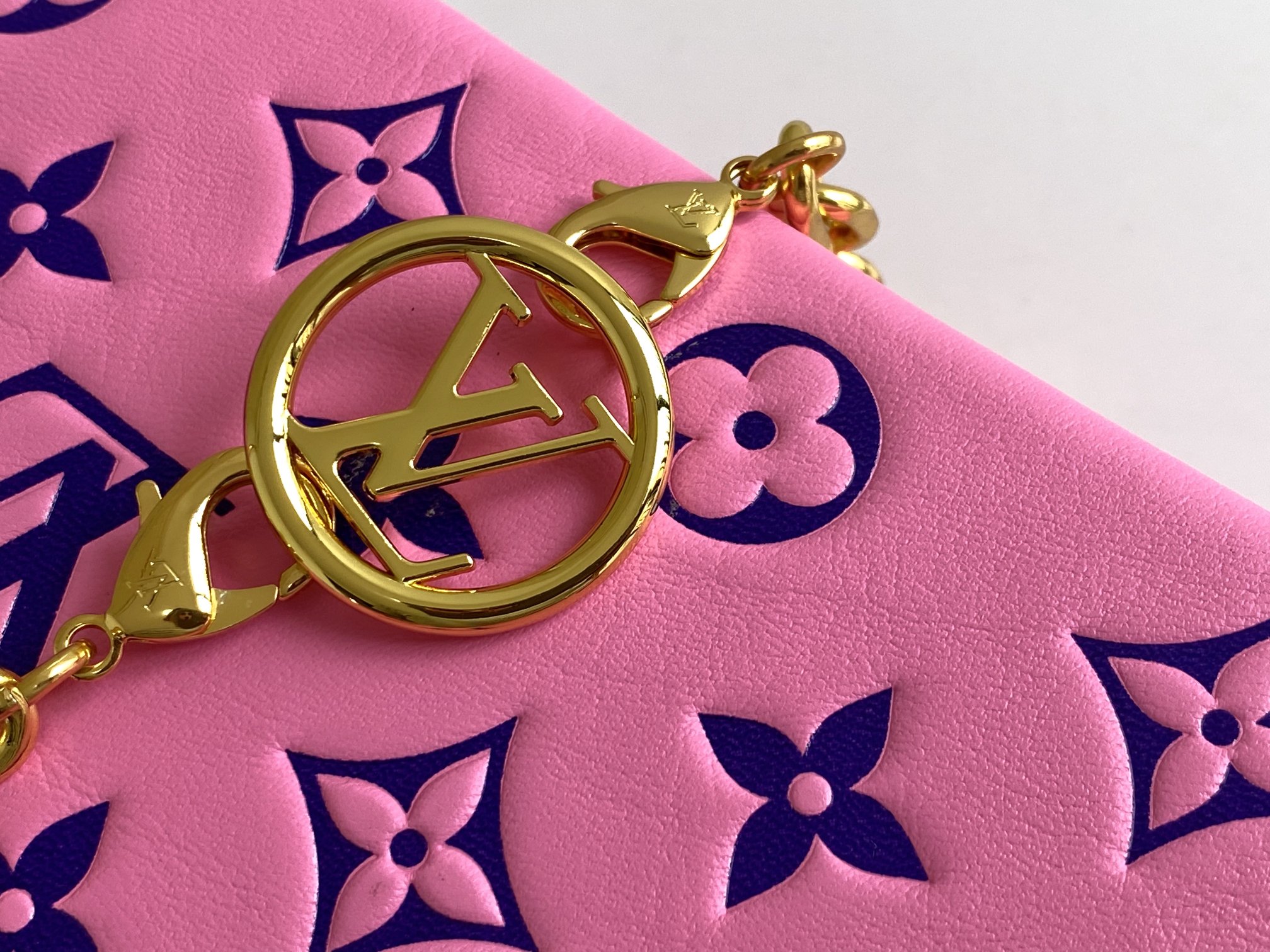 Handbag Louis Vuitton M80742 size 20 x 14 x 8 cm - vstockx