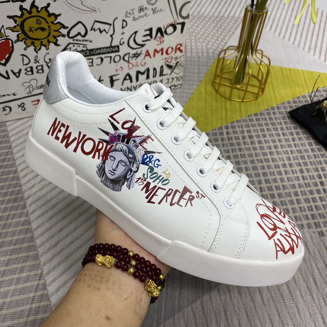 Dolce & Gabbana Low Tops Sneakers 100 - vstockx