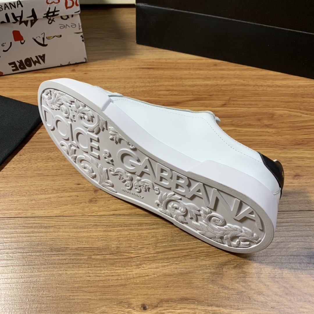 Dolce & Gabbana Low Tops Sneakers 130 - vstockx