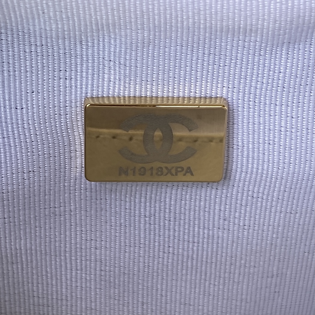 Handbag Chanel AS3562 size 17.5X24X6 cm - vstockx