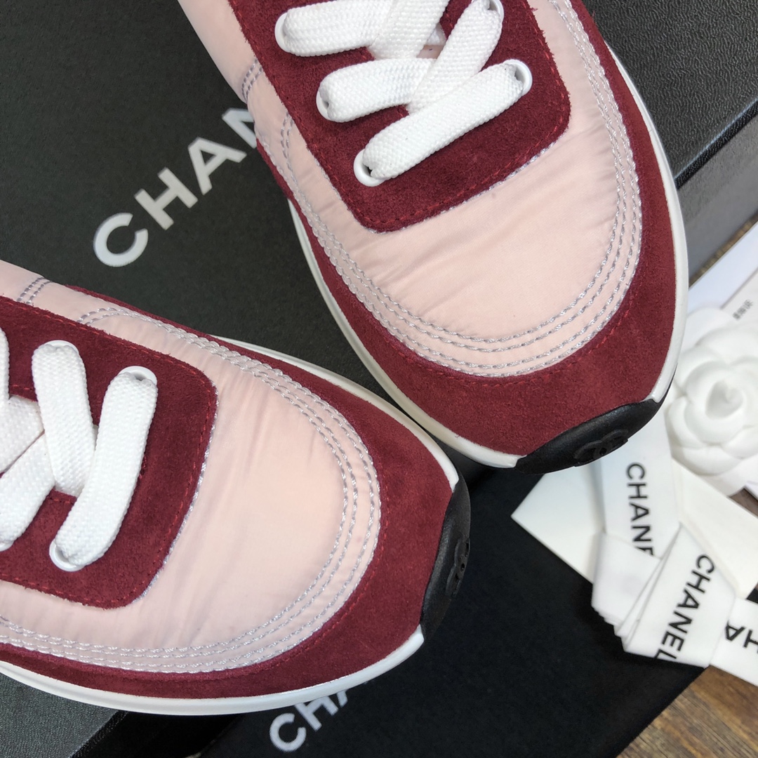 Chanel Fabric & Suede Calfskin Low Top Sneaker 35 - vstockx