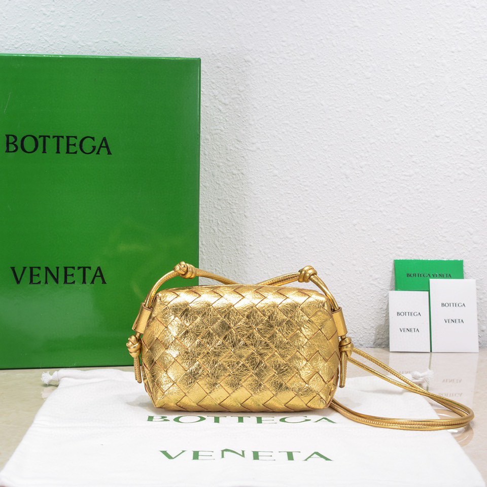 handbags Bottega Veneta 9896 size:17*10*6 - vstockx