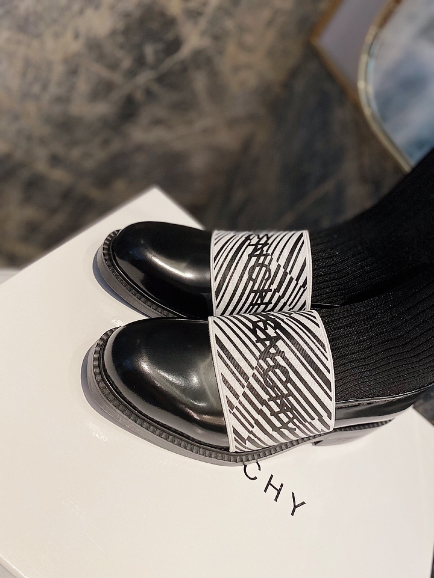 Givenchy Boots 5 - vstockx