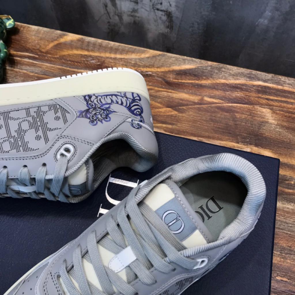 Dior B27 Kenny Scharf Low Top Blue Tiger Print - vstockx
