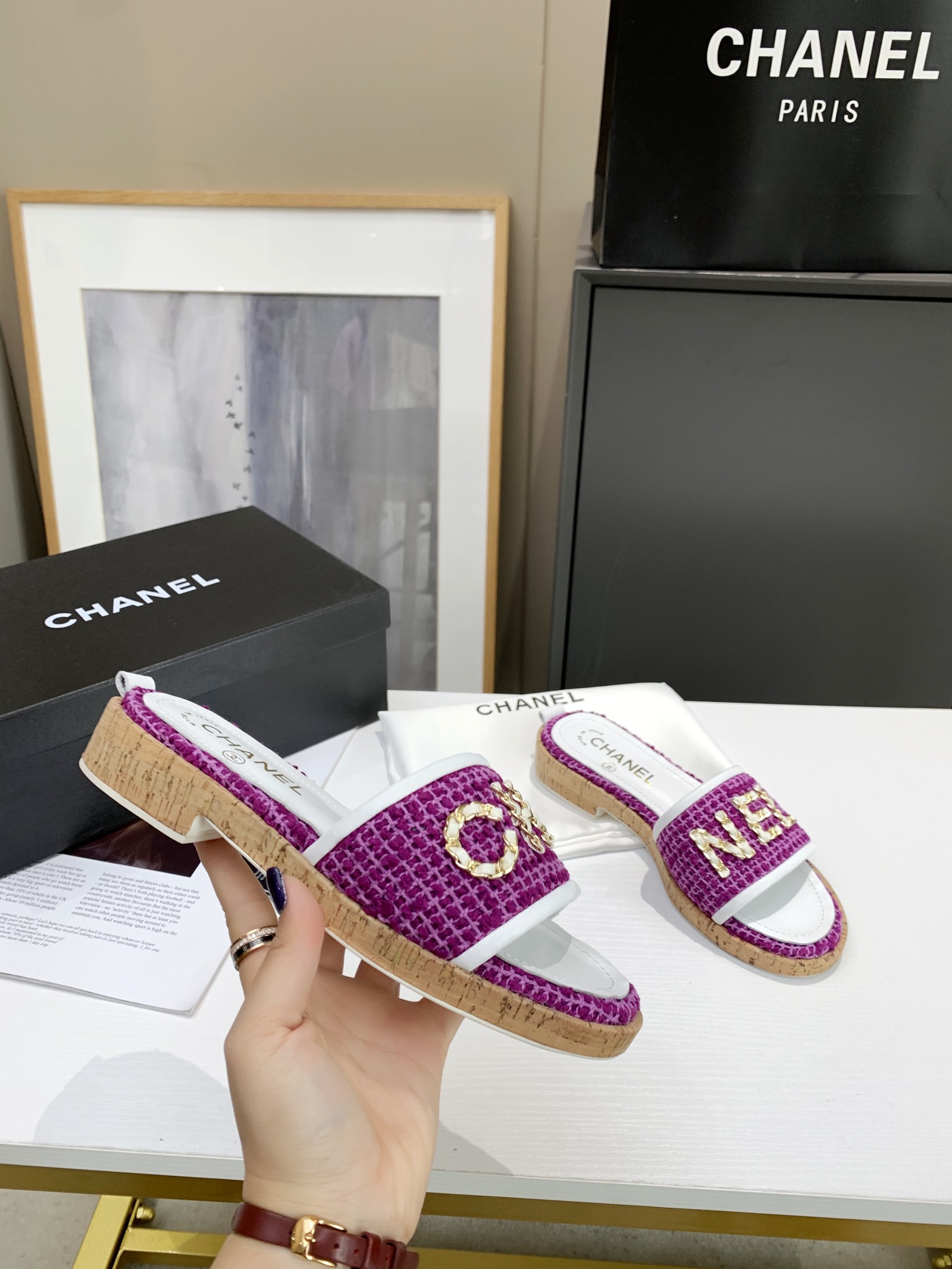 Chanel Slides 21 - vstockx