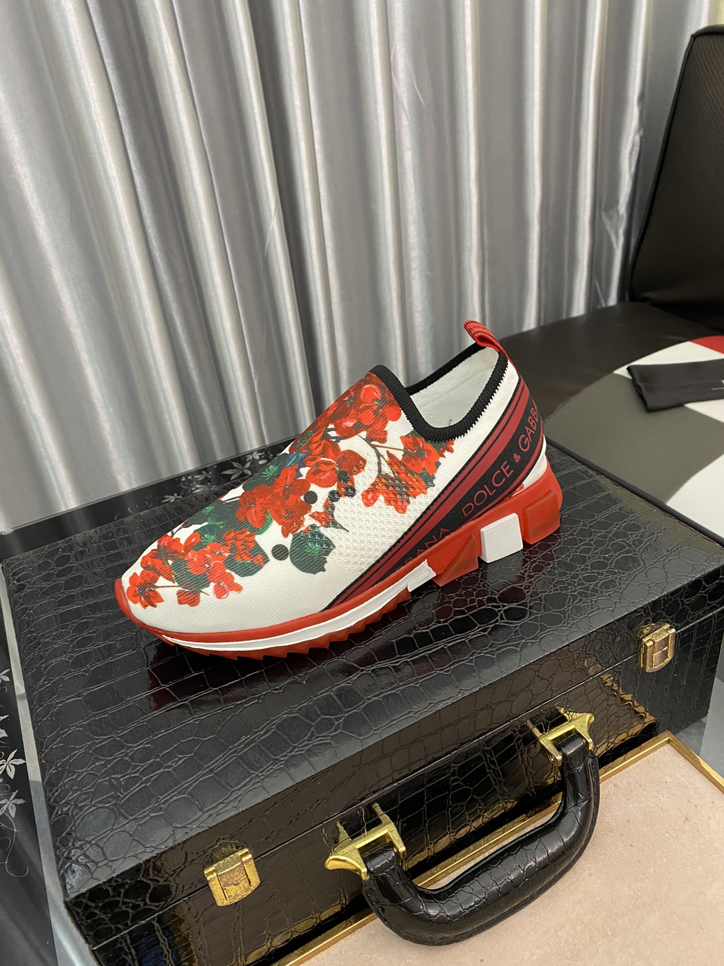Dolce & Gabbana Sorrento 23 - vstockx