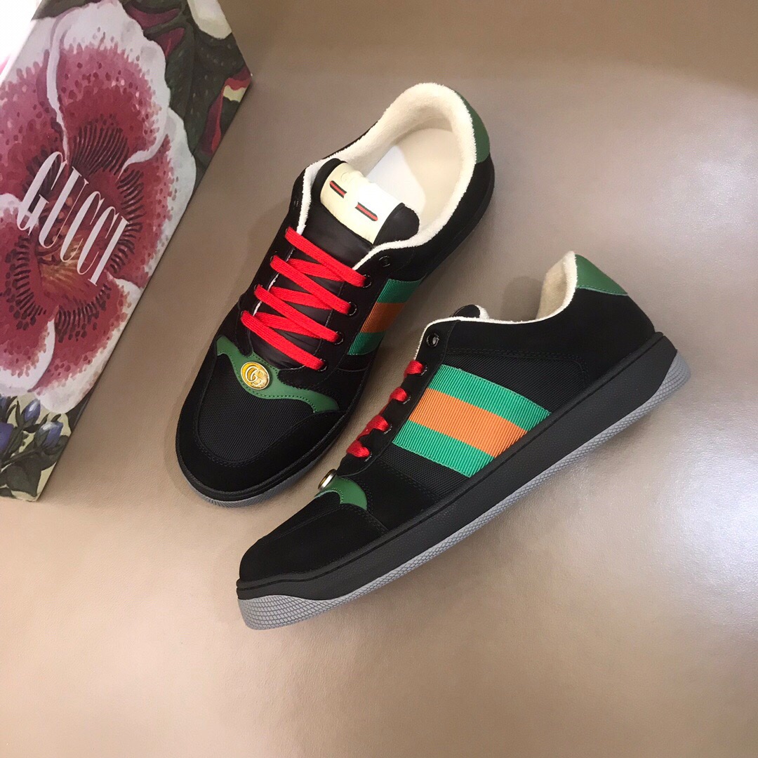 Gucci Screener GG Canvas 15 - vstockx