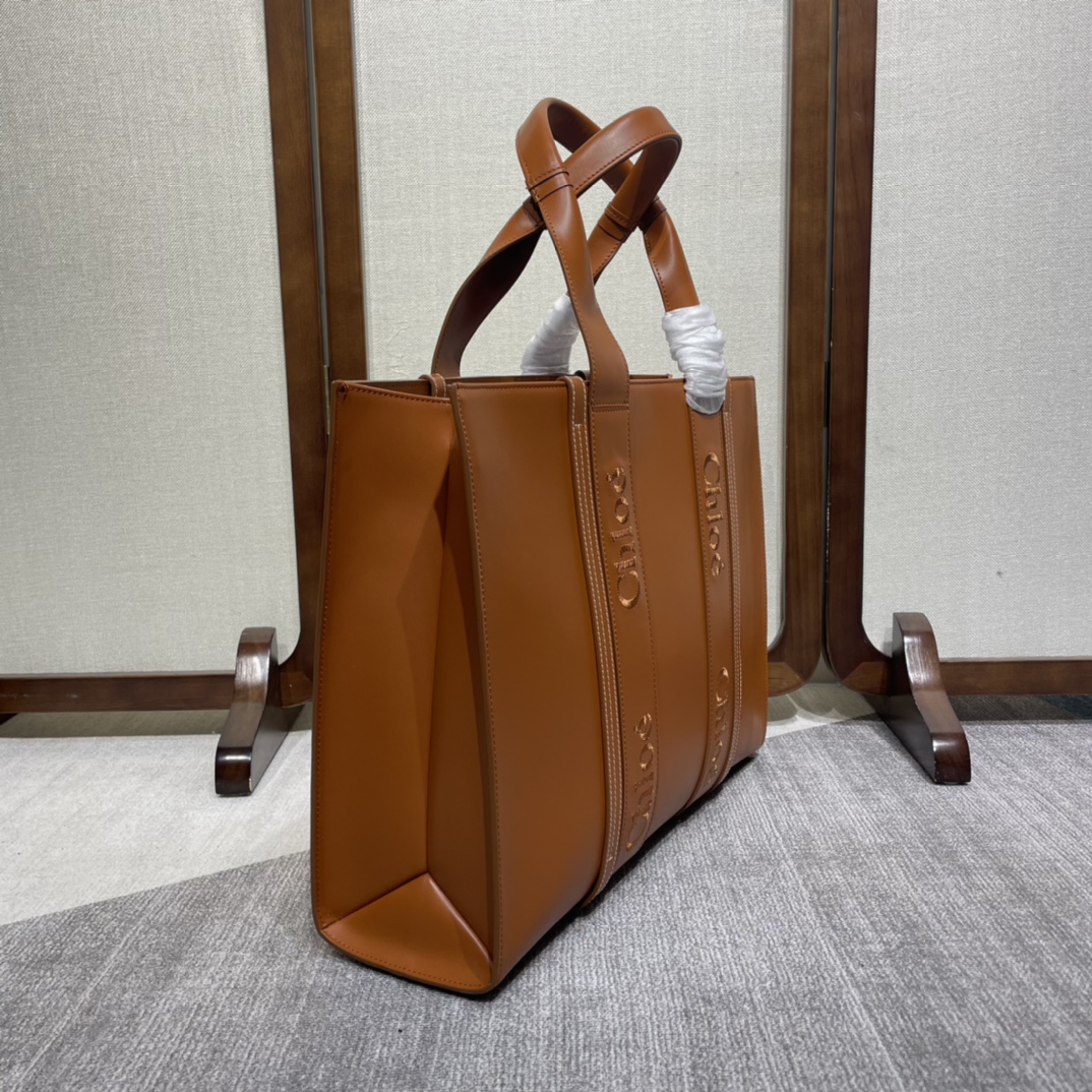 Handbags Chloe 22S Woody 6067 size:45*33*13 cm - vstockx