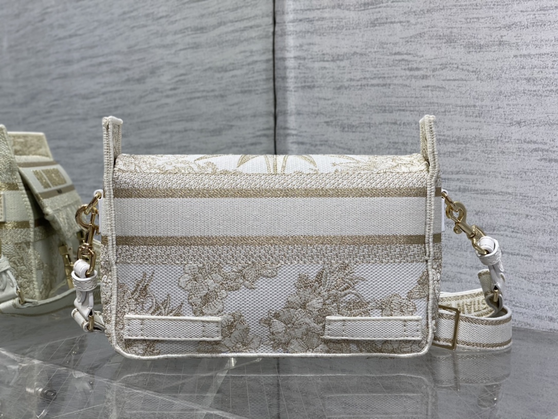 Handbag Dior size 23*15*8 cm - vstockx