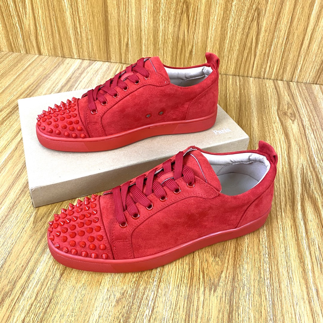 Christian Louboutin Louis Junior Spikes Orlato Flat Sneakers 11 - vstockx