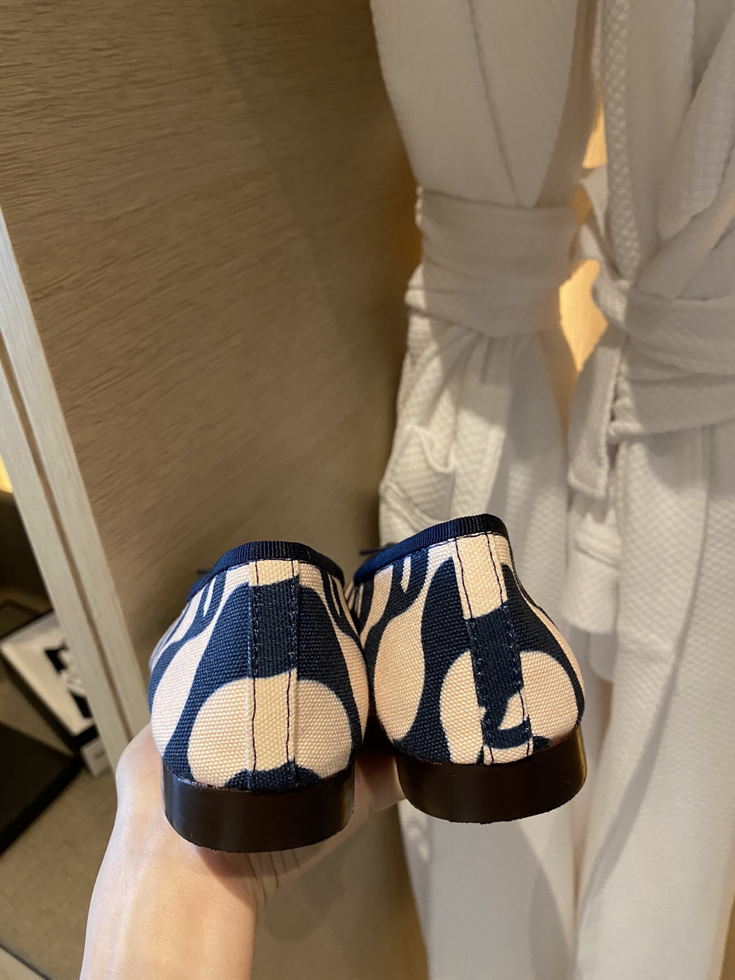 Chanel Ballerinas Fabric & Grosgrain 40 - vstockx