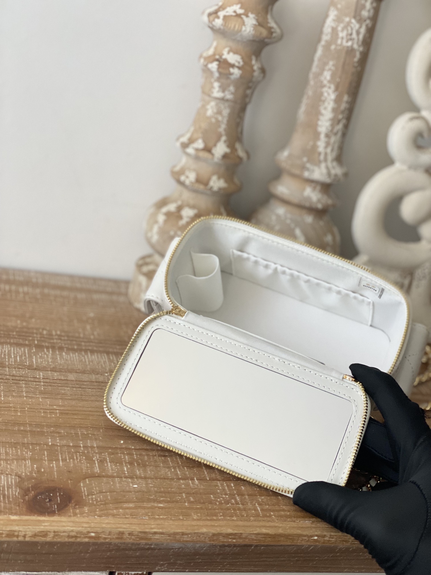 Handbag Chanel 68112 size 10*17*8.5 cm - vstockx